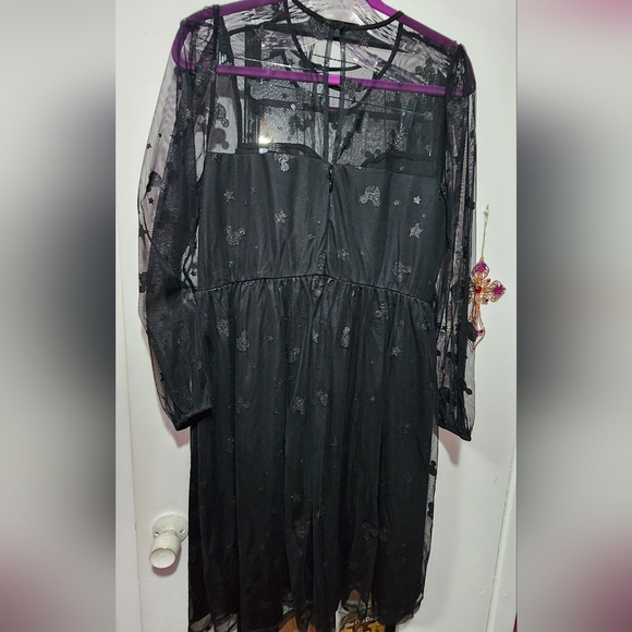 Disney Mickey Mouse Dress - Picture 9 of 11